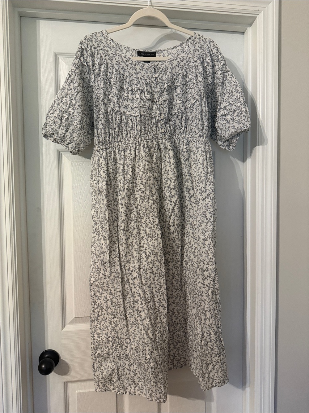 A Pea in the Pod NURSING FRIENDLY White Dress with Black Floral Print
